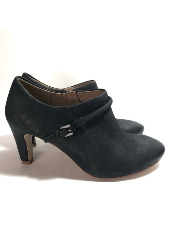 Ecco Shoes - ECCO Women's Black Heeled Leather Booties Size 35 NIB
